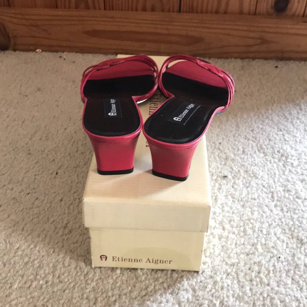 Women’s shoes - Picture 4 of 5